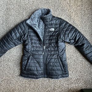 The North Face Girls Large 14/16 reversible puffer black/grey